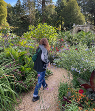 Load image into Gallery viewer, Medium Crinkle Bag in Green